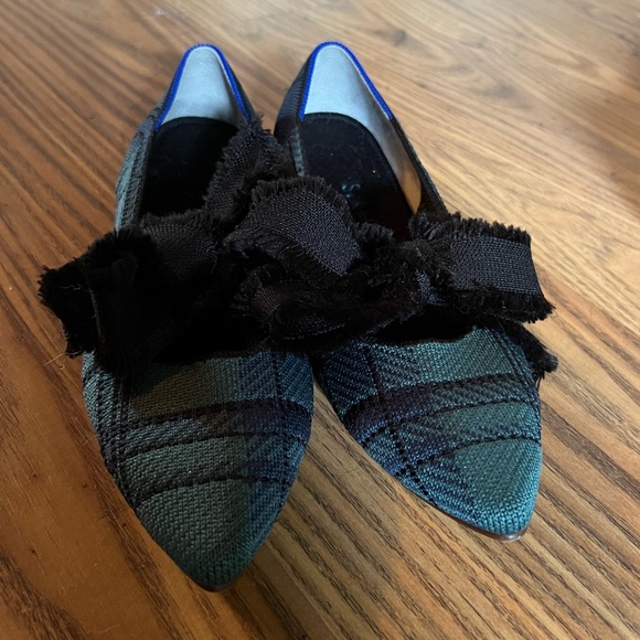 Rothy's Pine Plaid Mary Jane points, size 8 - Picture 5 of 11